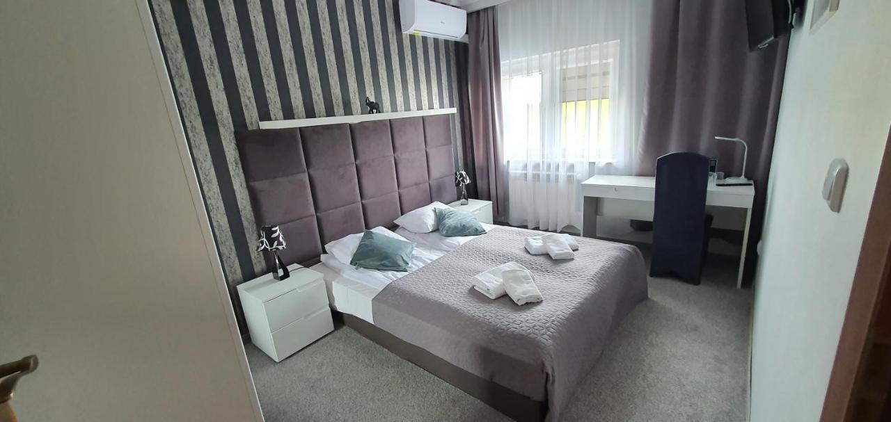 Hotel Bursztynowy Jozefow na Wisla Exterior foto